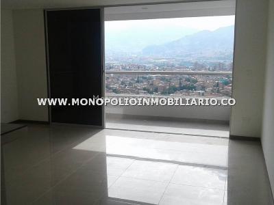 Apartamento de 3 alcobas en venta en Esmeralda, Envigado, 84 m² · foto 2 de 7