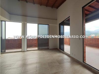 Apartamento de 4 alcobas en venta en Laureles, Medellín, 240 m² · foto 3 de 6