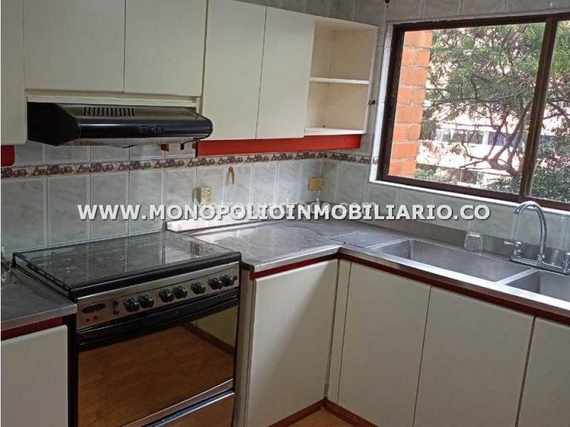 Apartamento en Arriendo, El Poblado, Medellín