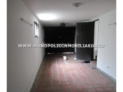 Casa de 5 alcobas en venta en El Poblado, Medellín, 400 m² · foto 11 de 19