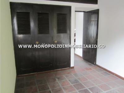 Casa de 5 alcobas en venta en El Poblado, Medellín, 400 m² · foto 12 de 19
