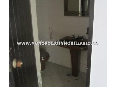 Casa de 5 alcobas en venta en El Poblado, Medellín, 400 m² · foto 6 de 19