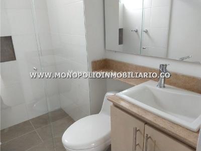 Apartamento de 3 alcobas en arriendo en Conquistadores, Medellín, 90 m² · foto 7 de 20