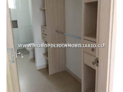 Apartamento de 3 alcobas en arriendo en Conquistadores, Medellín, 90 m² · foto 9 de 20