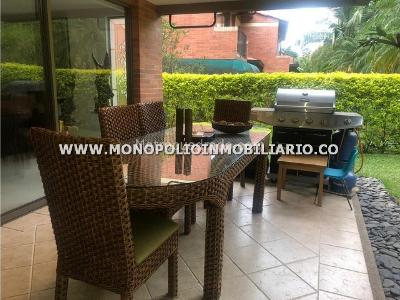 Casa de 3 alcobas en venta en La Calera, Medellín, 380 m² · foto 2 de 20