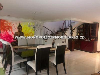 Casa de 3 alcobas en venta en La Calera, Medellín, 380 m² · foto 8 de 20