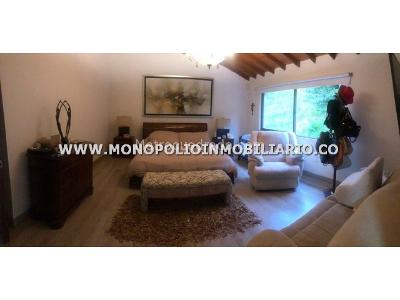 Casa de 3 alcobas en venta en La Calera, Medellín, 380 m² · foto 9 de 20