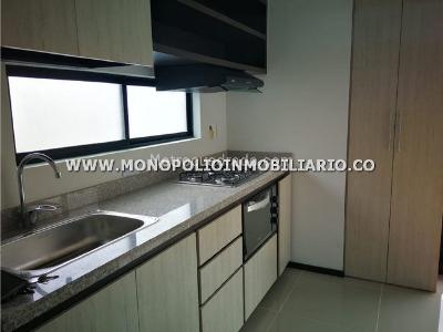 Apartamento de 1 alcoba en venta en Los Alcazares, Sabaneta, 162 m² · foto 13 de 20