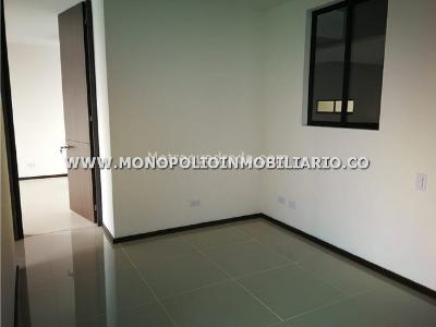 Apartamento de 1 alcoba en venta en Los Alcazares, Sabaneta, 162 m² · foto 17 de 20