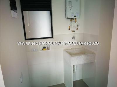 Apartamento de 1 alcoba en venta en Los Alcazares, Sabaneta, 162 m² · foto 18 de 20