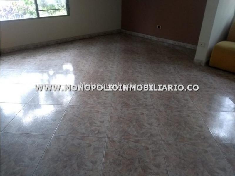 Large 3BR House in Belen Rosales - 8