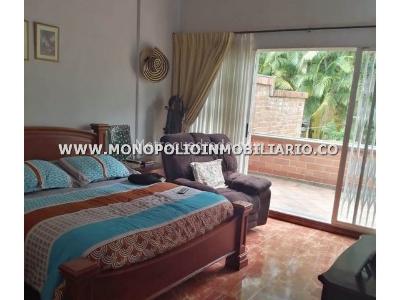 Casa de 4 alcobas en venta en El Tesoro, Medellín, 201 m² · foto 19 de 19