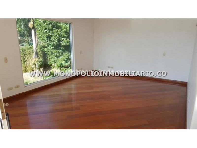 Unfurnished 5BR House in Altos del Poblado (Unit) - 2