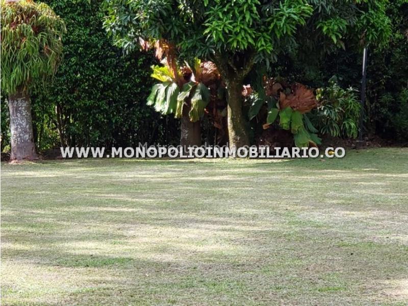 Unfurnished 5BR House in Altos del Poblado (Unit) - 5