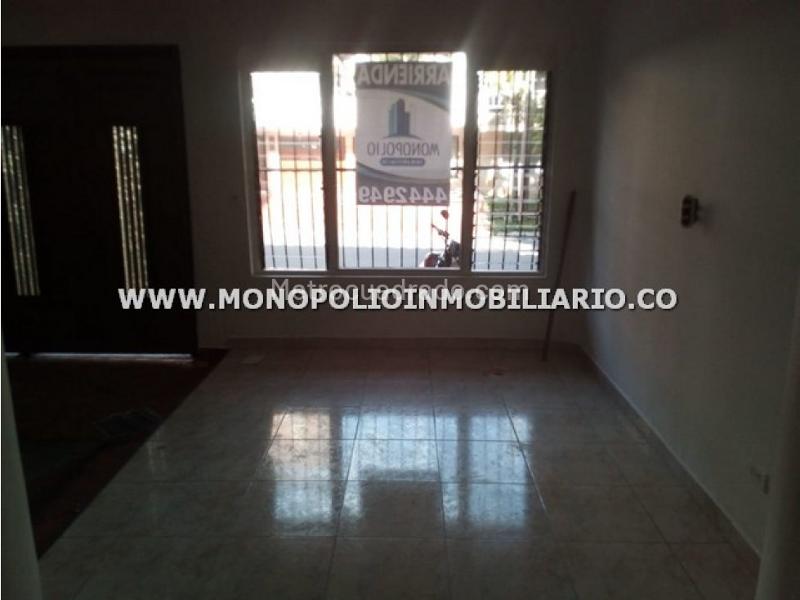 Comfortable 4BR House in Los Colores