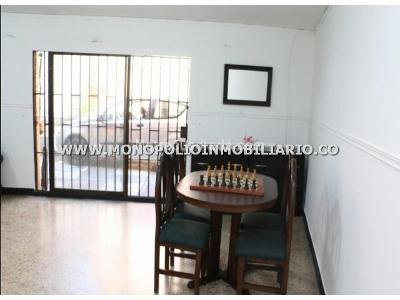 Casa de 4 alcobas en venta en Los Alpes, Medellín, 205 m² · foto 5 de 9