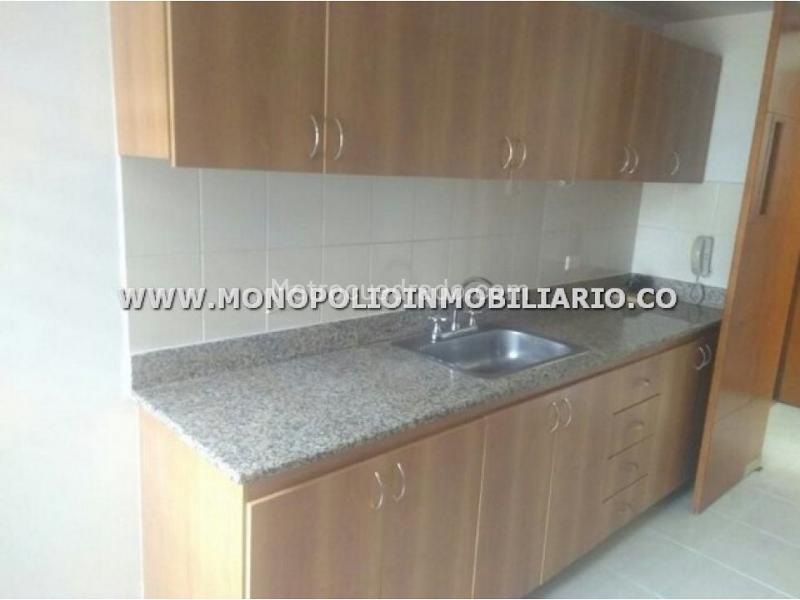 Spacious 3BR Apartment with Balconies in Santa Maria De Los Angeles - 9