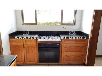 Casa de 3 alcobas en arriendo en El Chocho, Envigado, 220 m² · foto 18 de 20