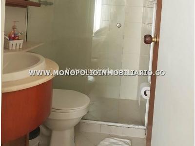 Apartamento de 1 alcoba en arriendo en La Mota, Medellín, 54 m² · foto 5 de 11