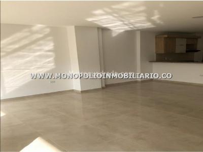 Apartamento en venta en Uribe Angel, Envigado · foto 2 de 9
