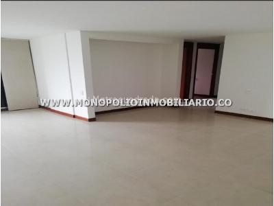 Apartamento de 3 alcobas en venta en Altos Del Poblado, Medellín, 95 m² · foto 6 de 11