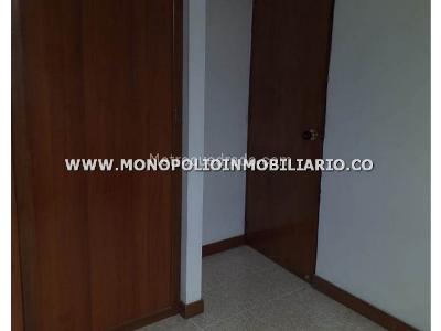 Apartamento de 2 alcobas en venta en Loma Del Indio, Medellín, 64 m² · foto 16 de 20