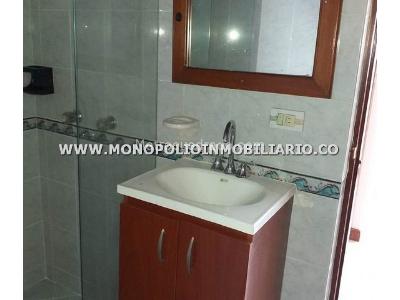 Apartamento de 2 alcobas en venta en Loma Del Indio, Medellín, 64 m² · foto 3 de 20