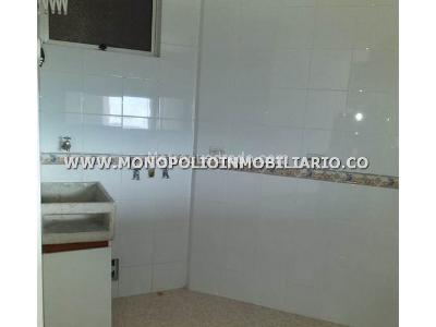 Apartamento de 2 alcobas en venta en Loma Del Indio, Medellín, 64 m² · foto 8 de 20