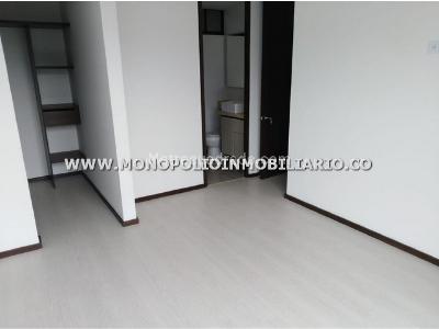 Apartamento de 2 alcobas en venta en Los Alcazares, Sabaneta, 76 m² · foto 3 de 10