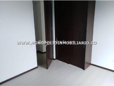 Apartamento de 2 alcobas en venta en Los Alcazares, Sabaneta, 76 m² · foto 7 de 10