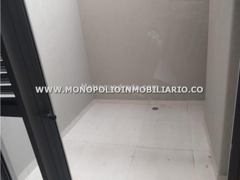 Apartaestudio Tipo Loft Amoblado de 1 Alcoba en Laureles (Sin Muebles) - 6