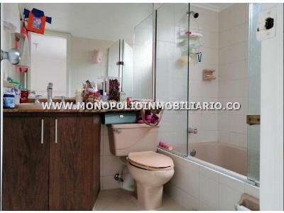 Apartamento de 3 alcobas en venta en La Frontera, Medellín, 123 m² · foto 9 de 20