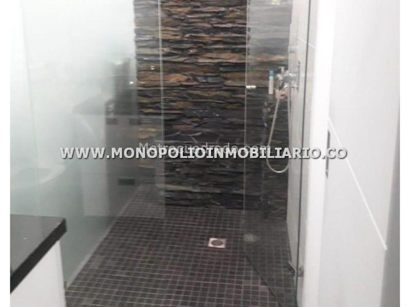 Loft Estilizado Amoblado de 1 Alcoba en El Tesoro - 9