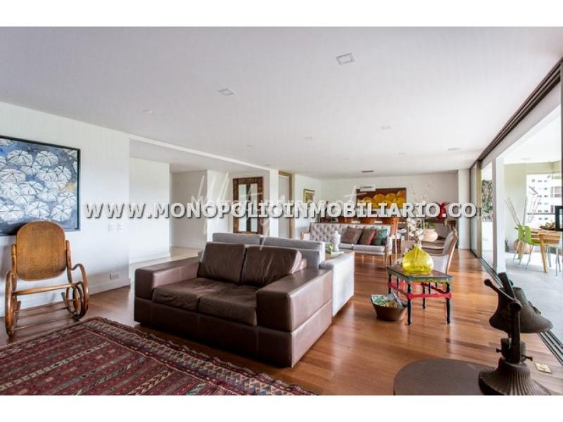 Beautiful 4BR Apartment in Los Balsos - 5