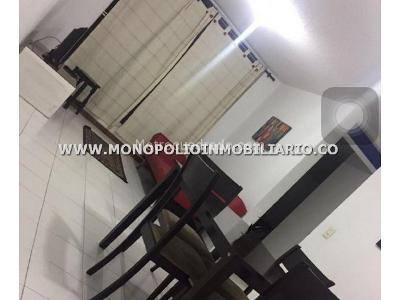 Apartamento en arriendo en Los Colores, Medellín · foto 10 de 11