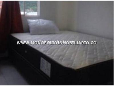 Apartamento en arriendo en Los Colores, Medellín · foto 6 de 11