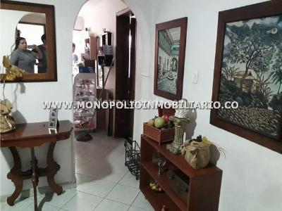 Casa de 4 alcobas en arriendo en Manila, Medellín, 110 m² · foto 7 de 8