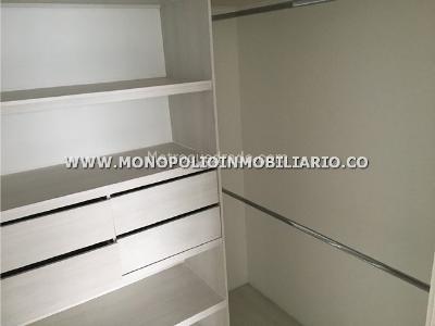 Apartamento de 3 alcobas en arriendo en El Castillo, Medellín, 192 m² · foto 11 de 14