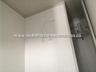 Apartamento de 3 alcobas en arriendo en El Castillo, Medellín, 192 m² · foto 7 de 14