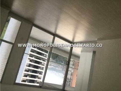 Apartamento de 3 alcobas en arriendo en El Castillo, Medellín, 192 m² · foto 9 de 14