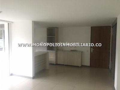 Apartamento en venta en Loma De Las Brujas, Envigado · foto 10 de 12