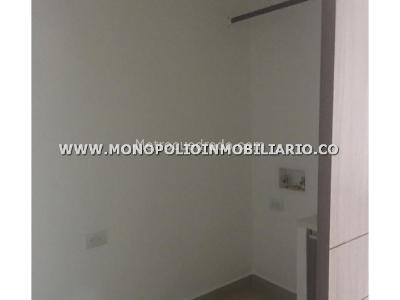 Apartamento en venta en Loma De Las Brujas, Envigado · foto 2 de 12