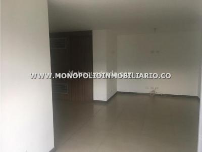 Apartamento en venta en Loma De Las Brujas, Envigado · foto 3 de 12