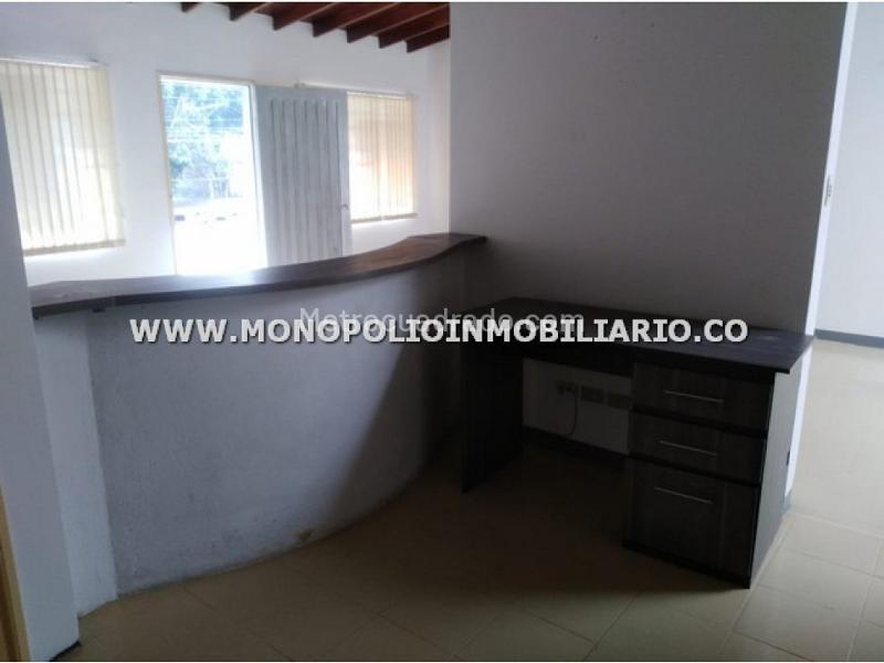 Casa Dúplex Amplia de 3 Alcobas en El Velódromo - 3