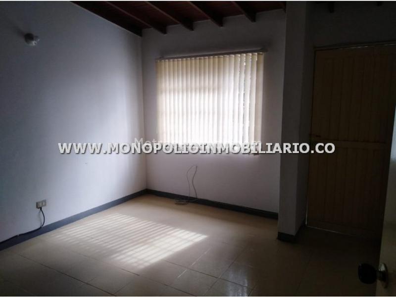 Casa Dúplex Amplia de 3 Alcobas en El Velódromo - 7