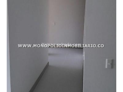 Apartamento en arriendo en Castropol, Medellín · foto 5 de 14