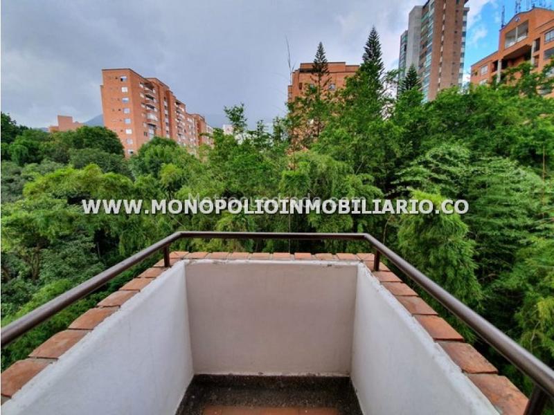 Spacious 2BR Apartment in Patio Bonito - 4