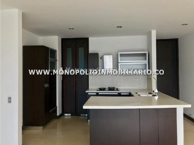 Apartamento de 2 alcobas en venta en Las Lomitas, Sabaneta, 114 m² · foto 13 de 15