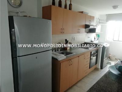 Apartamento de 3 alcobas en arriendo en El Poblado, Medellín, 75 m² · foto 8 de 17