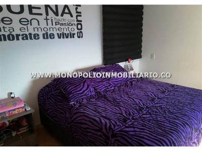 Apartamento de 3 alcobas en arriendo en Loma Del Indio, Medellín, 98 m² · foto 13 de 14